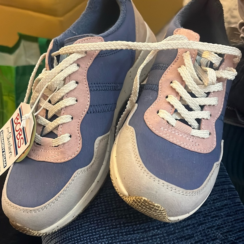 Women’s bobs from sketchers memory foam shoes